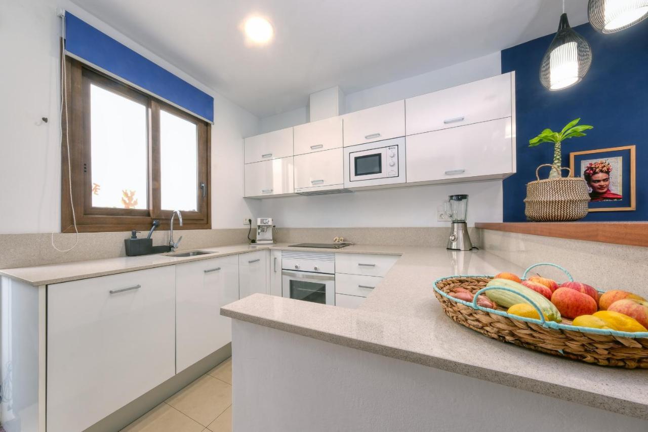 Casa Bleu 2 Floors ,2 Bedrooms ,Equipped Kitchen ,Balcony ,Terrace And Grill Puerto Calero Εξωτερικό φωτογραφία